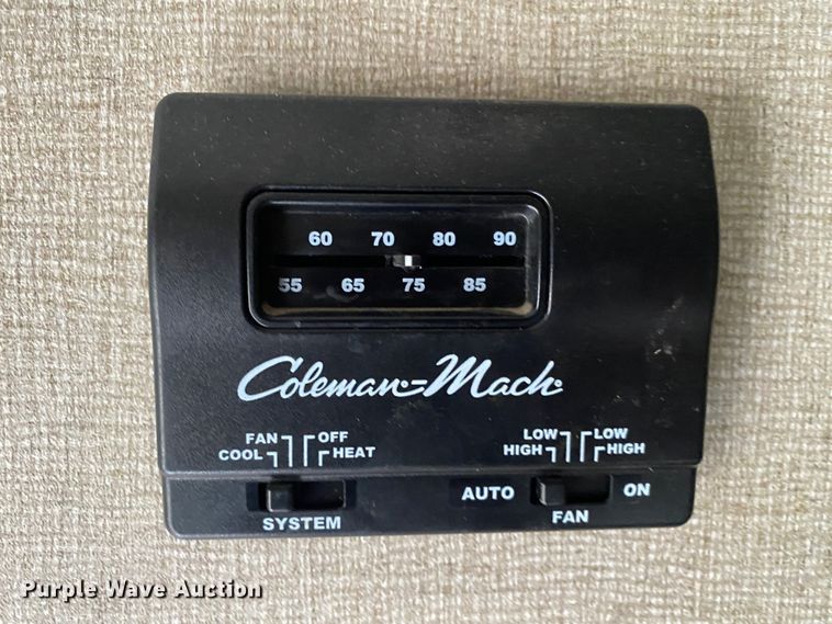 image for item JW9308 2017 Keystone Laredo  camper