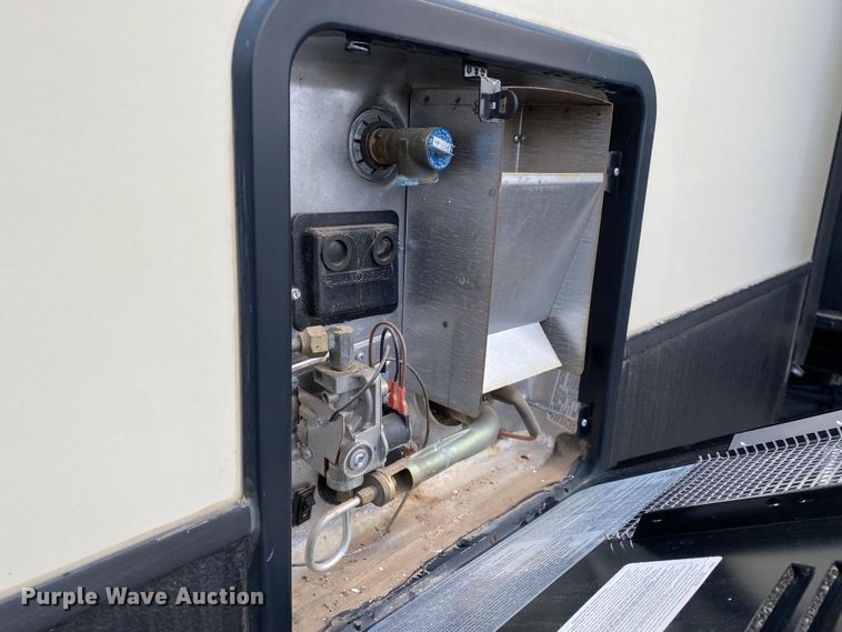 image for item JW9308 2017 Keystone Laredo  camper