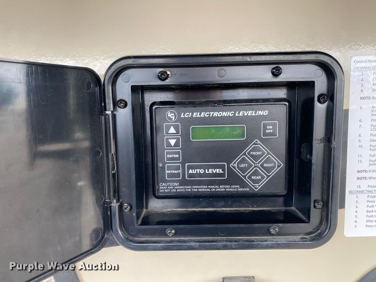 image for item JW9308 2017 Keystone Laredo  camper