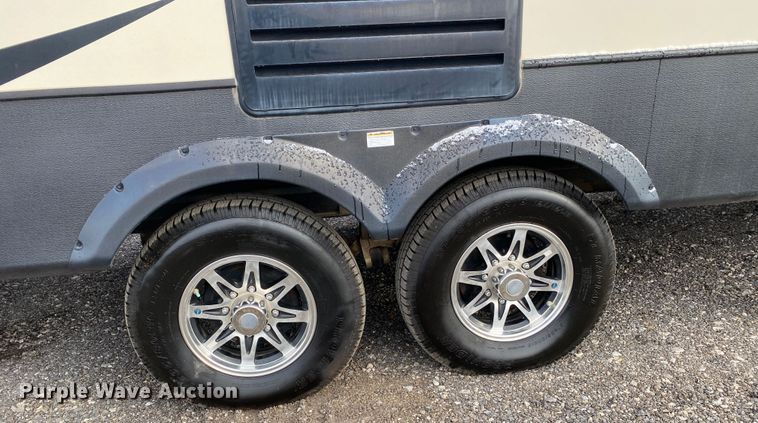 image for item JW9308 2017 Keystone Laredo  camper