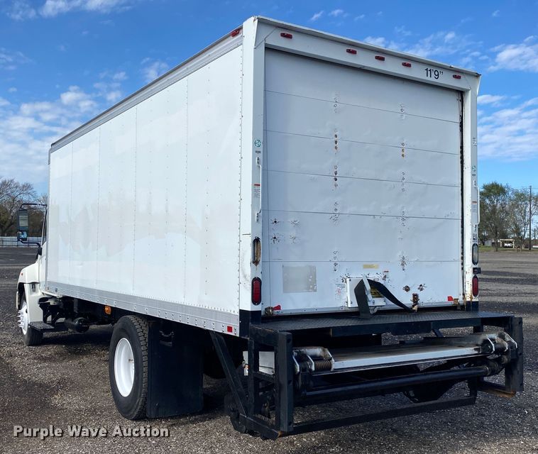 image for item JW9310 2011 Hino 268  box truck