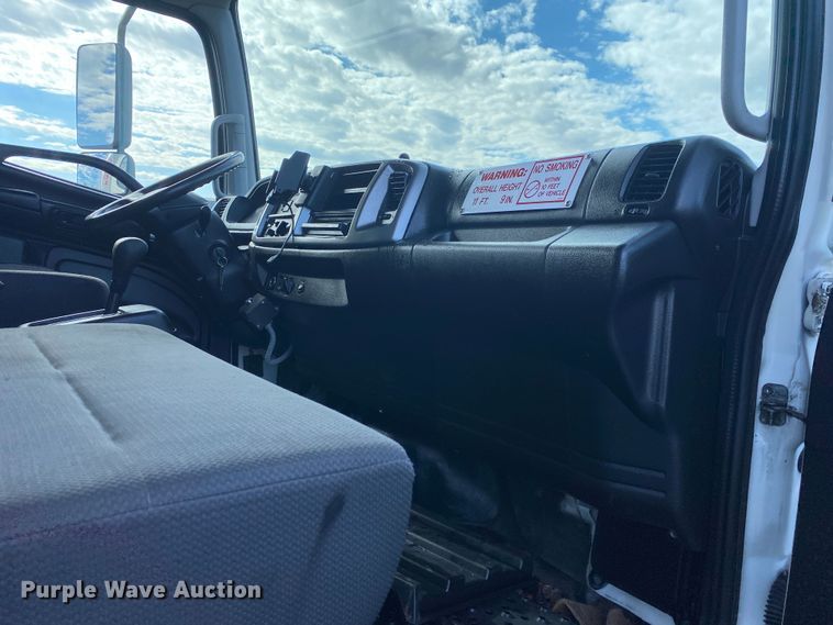 image for item JW9310 2011 Hino 268  box truck