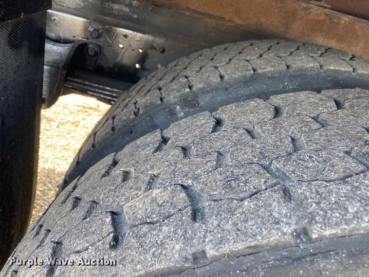 image for item JW9310 2011 Hino 268  box truck