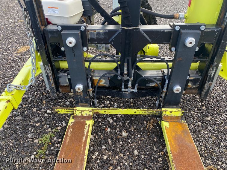 image for item JW9317 2014 Donkey Burro B13-3K  forklift