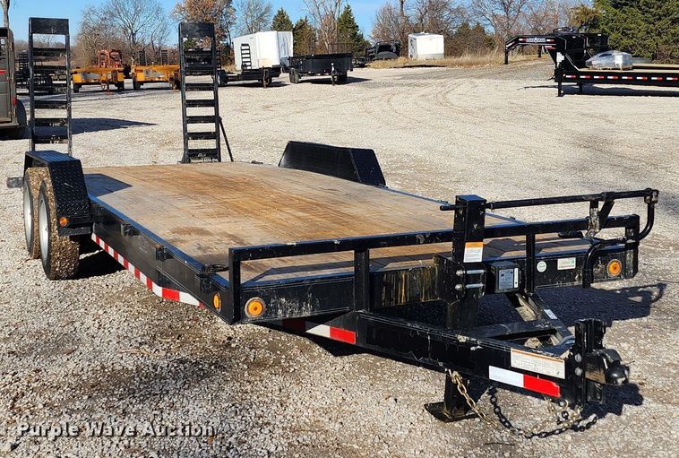 image for item JW9957 2022 Load Trail  equipment trailer