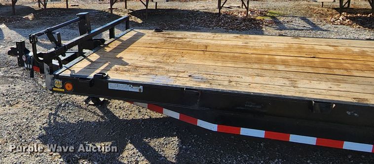 image for item JW9957 2022 Load Trail  equipment trailer
