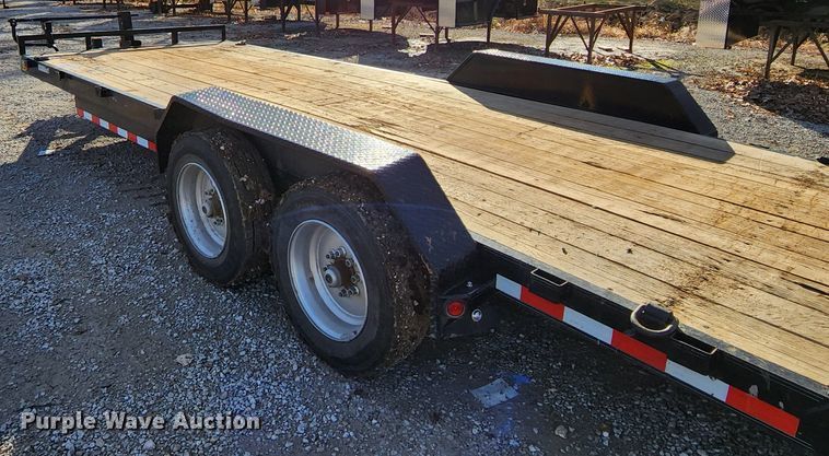 image for item JW9957 2022 Load Trail  equipment trailer