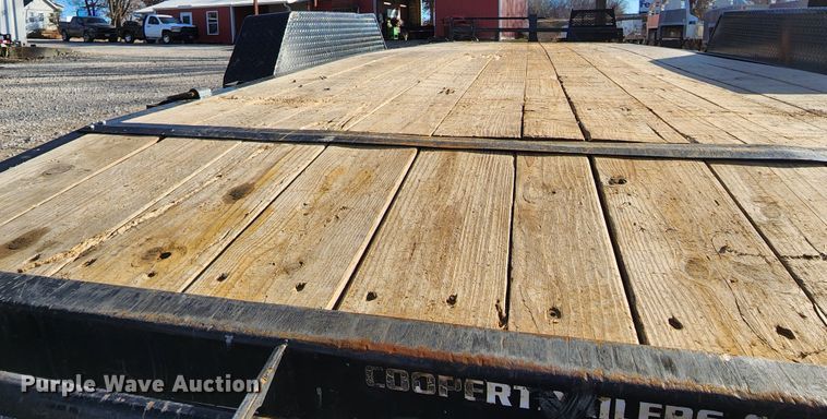 image for item JW9957 2022 Load Trail  equipment trailer