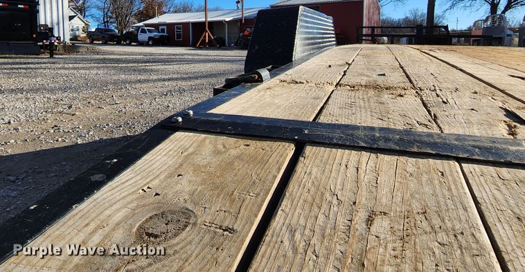 image for item JW9957 2022 Load Trail  equipment trailer