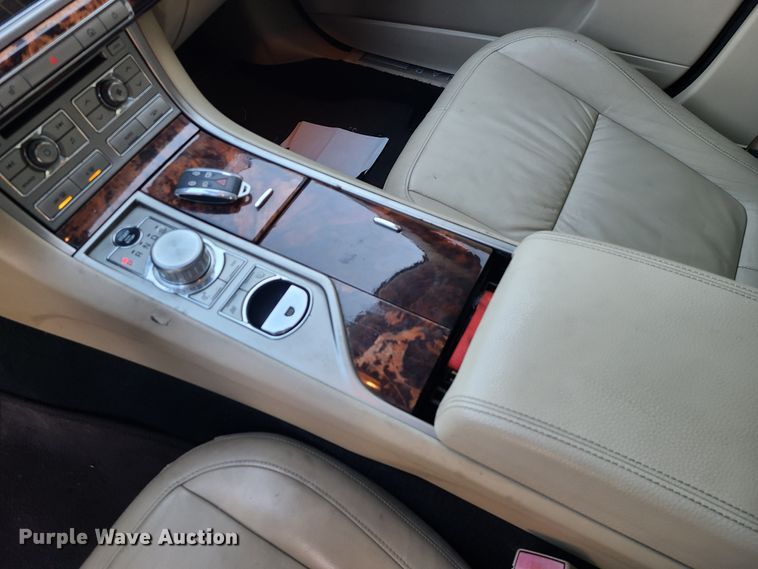 image for item JW9958 2011 Jaguar XF