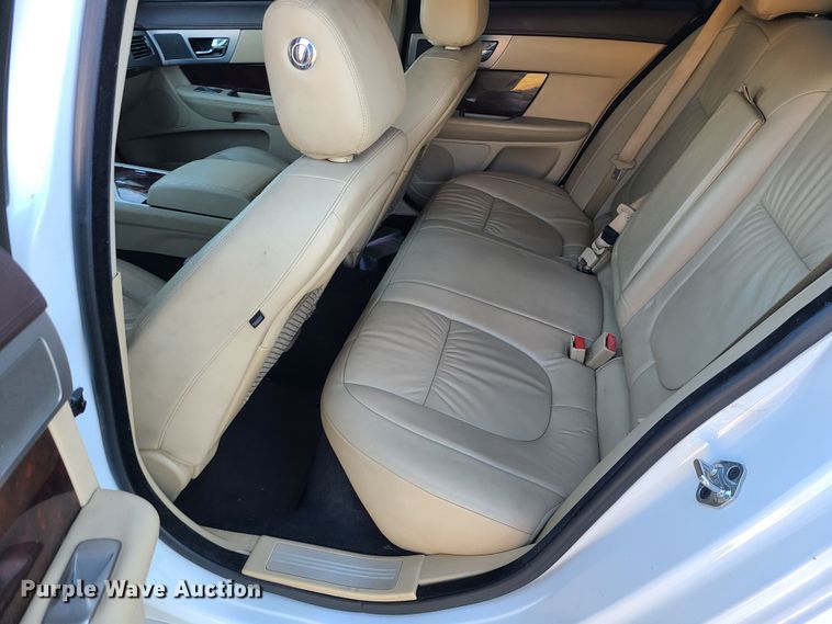 image for item JW9958 2011 Jaguar XF