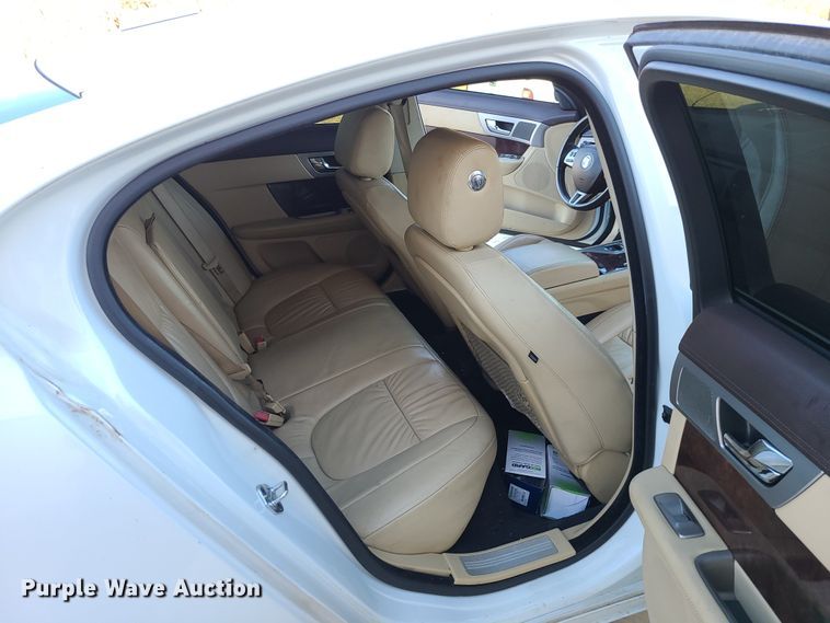 image for item JW9958 2011 Jaguar XF