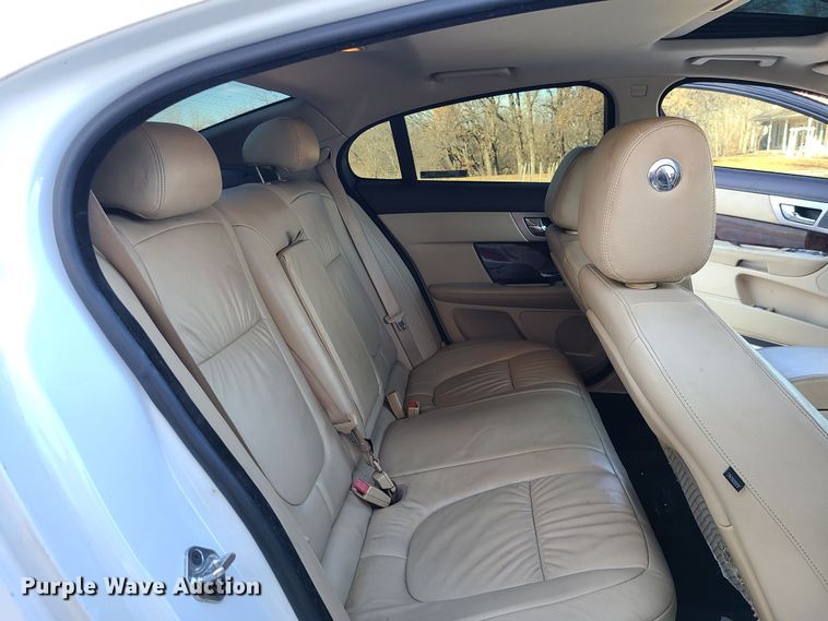 image for item JW9958 2011 Jaguar XF