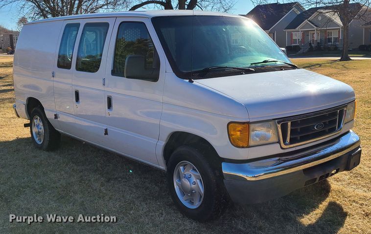 image for item JW9960 2006 Ford E150  van