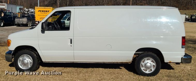 image for item JW9960 2006 Ford E150  van