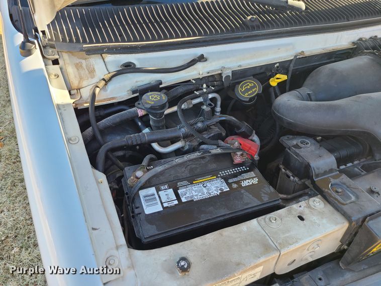 image for item JW9960 2006 Ford E150  van