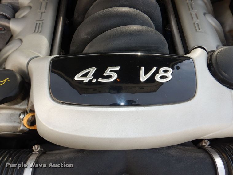 image for item JZ9045 2004 Porsche Cayenne S  SUV