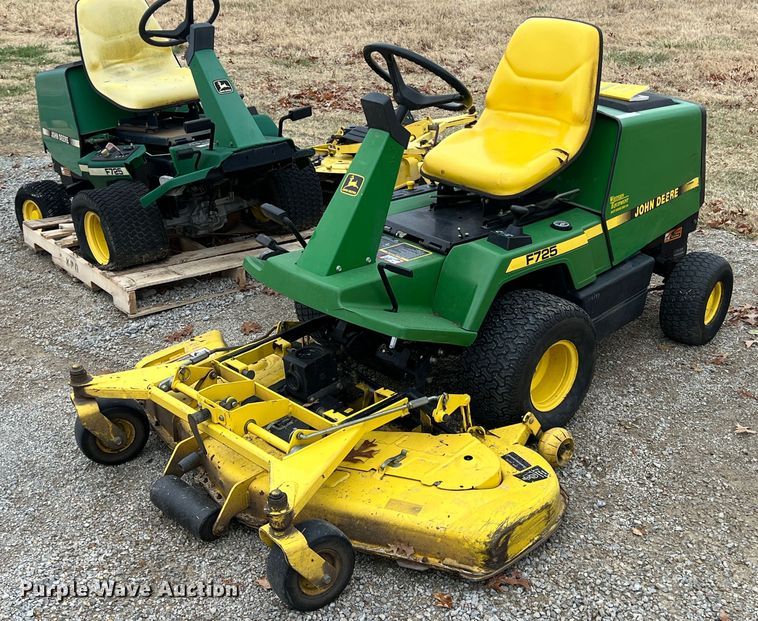 image for item KF9723 (2) John Deere lawn mowers