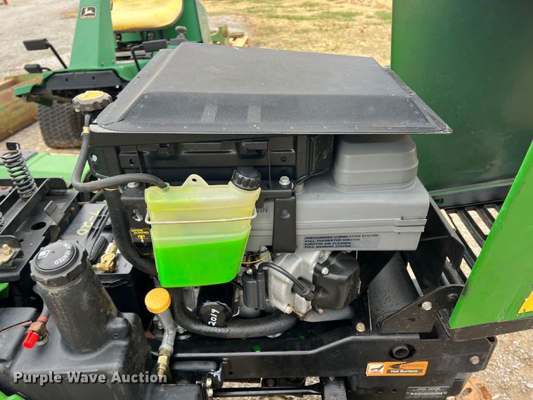 image for item KF9723 (2) John Deere lawn mowers