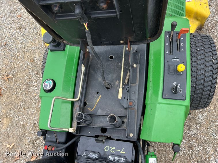 image for item KF9723 (2) John Deere lawn mowers