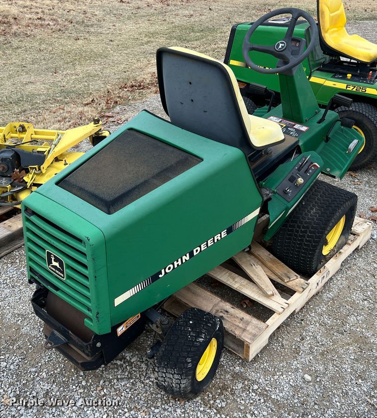 image for item KF9723 (2) John Deere lawn mowers