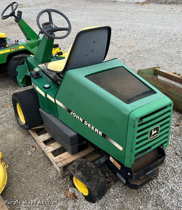 image for item KF9723 (2) John Deere lawn mowers
