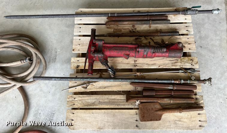 image for item KF9725 Sullair 185DPQJD  air compressor