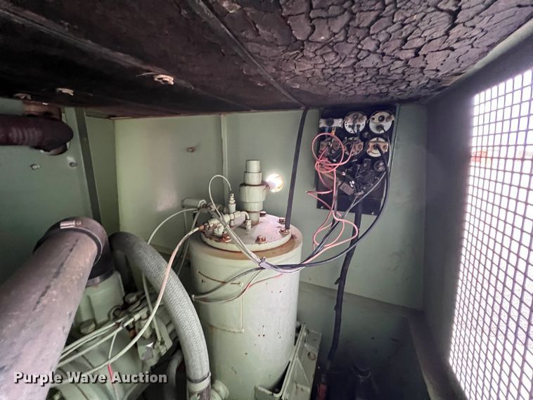 image for item KF9725 Sullair 185DPQJD  air compressor