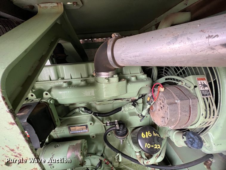 image for item KF9725 Sullair 185DPQJD  air compressor