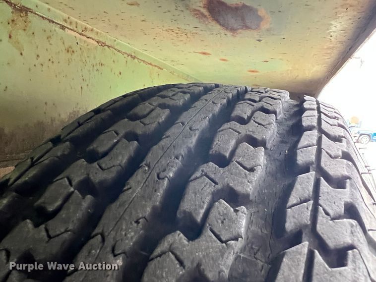 image for item KF9725 Sullair 185DPQJD  air compressor