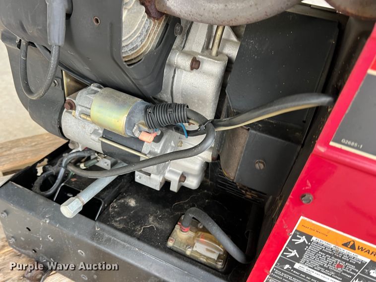 image for item KF9727 Lincoln Electric Ranger 8  welder/generator