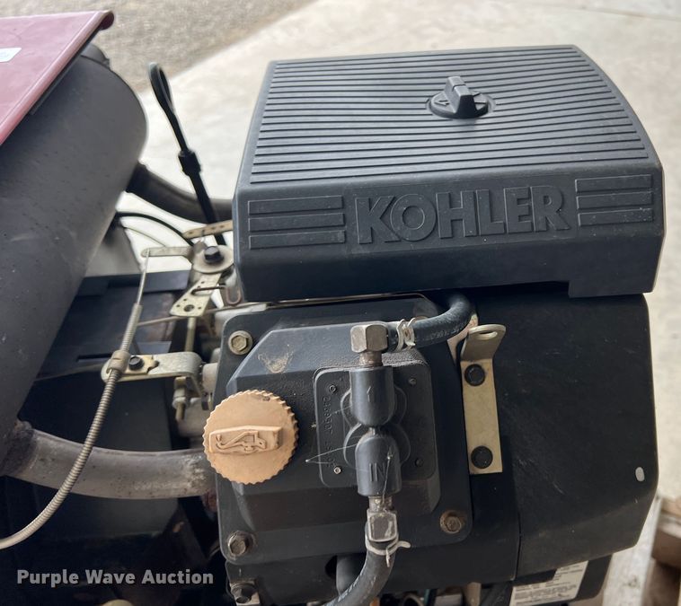 image for item KF9727 Lincoln Electric Ranger 8  welder/generator