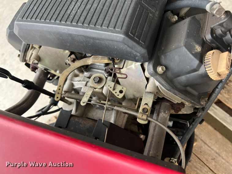 image for item KF9727 Lincoln Electric Ranger 8  welder/generator