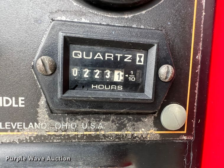 image for item KF9727 Lincoln Electric Ranger 8  welder/generator