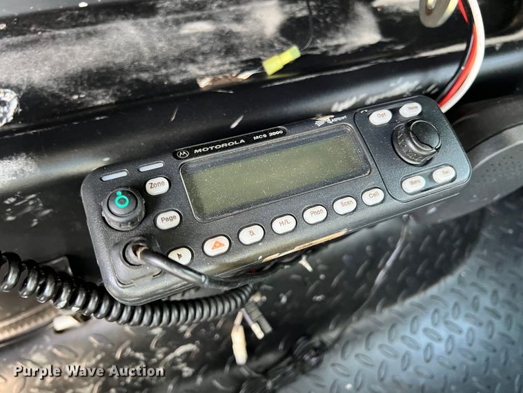 image for item KF9735 2004 GMC C7500  utility / service truck