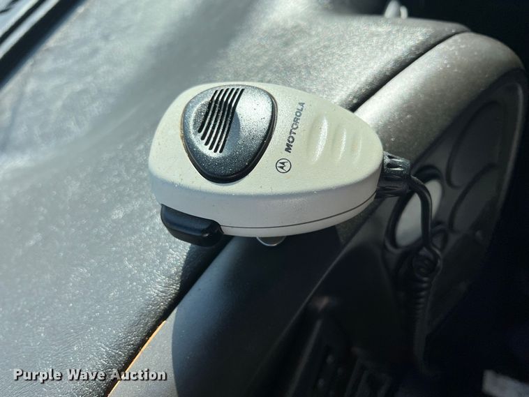 image for item KF9736 2005 Chevrolet C7500  utility / service truck