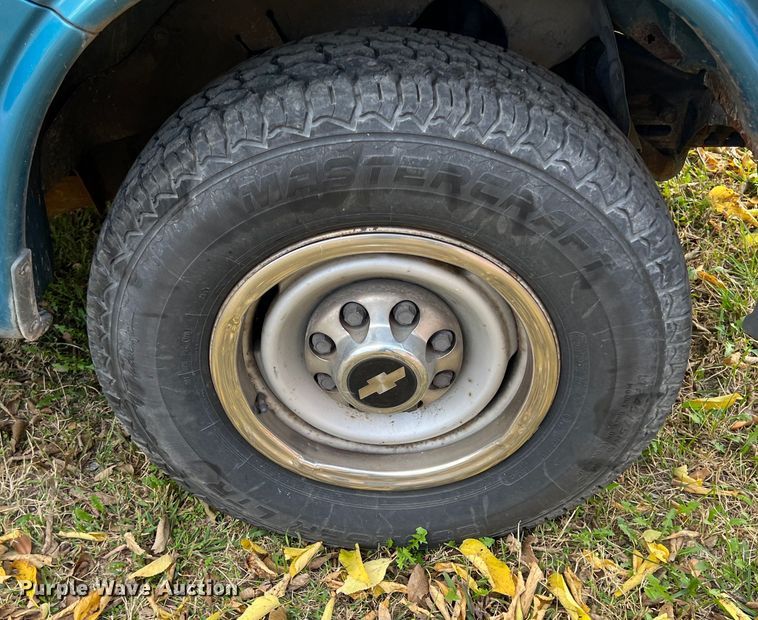 image for item KF9799 1998 Chevrolet Express G3500  van