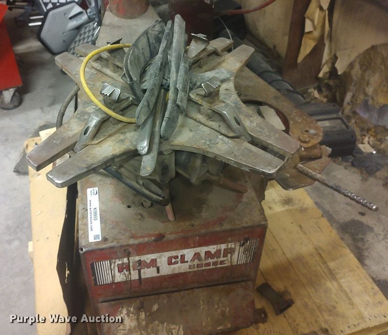 image for item KI9955 (2) tire machines