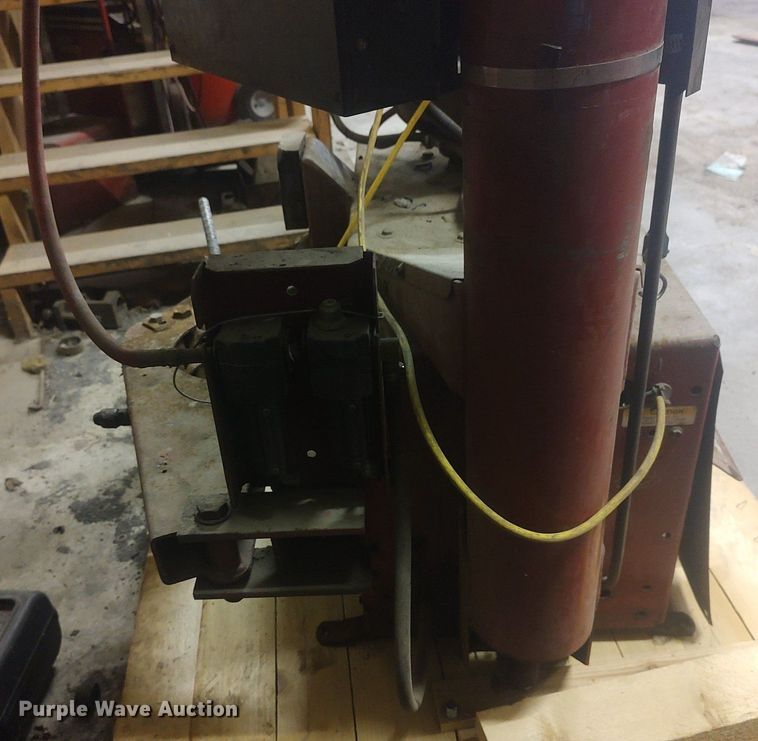 image for item KI9955 (2) tire machines