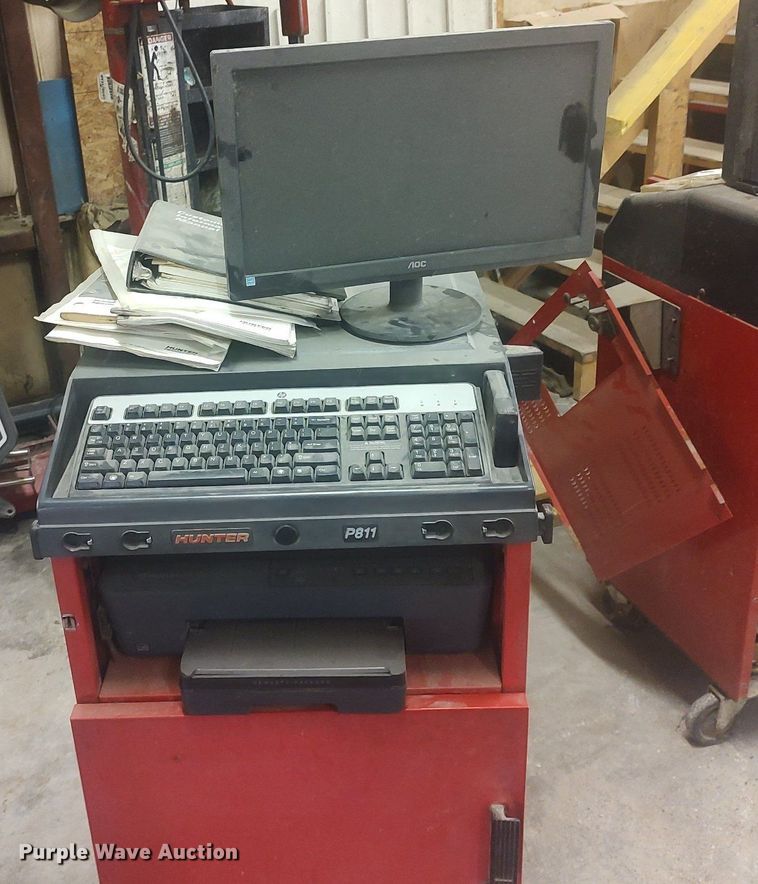 image for item KI9958 (4) Hunter DSP600 tire alignment machines