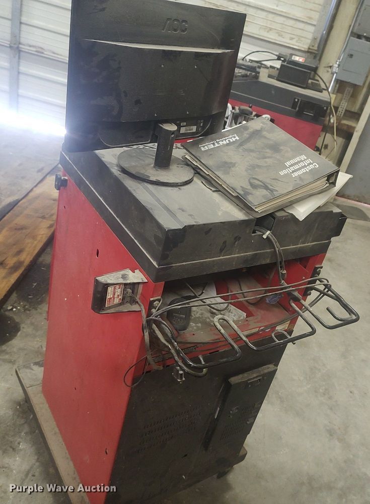 image for item KI9958 (4) Hunter DSP600 tire alignment machines