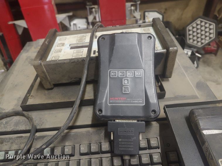 image for item KI9958 (4) Hunter DSP600 tire alignment machines