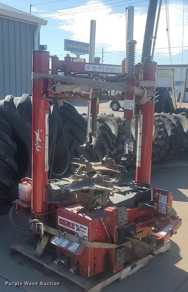 image for item KI9959 (2) Coats tire machines