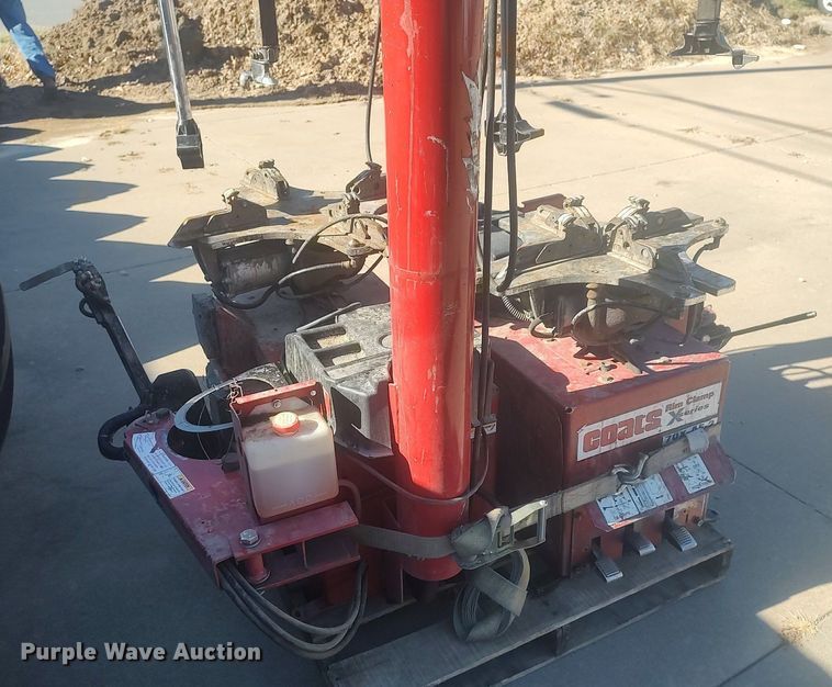 image for item KI9959 (2) Coats tire machines