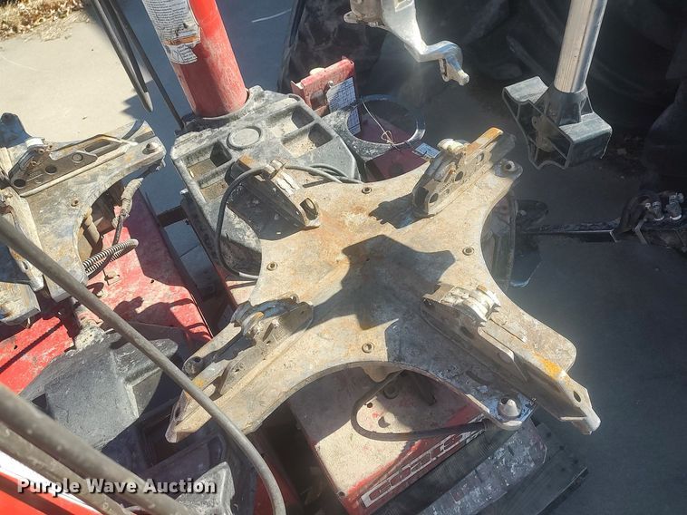 image for item KI9959 (2) Coats tire machines