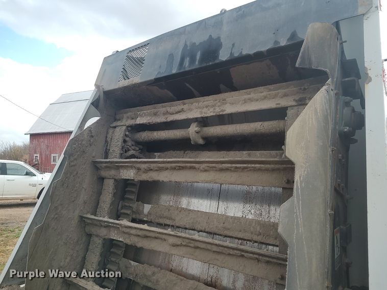 image for item KI9973 1997 Johnston 3000  street sweeper