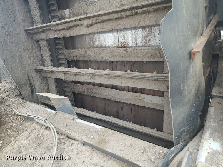 image for item KI9973 1997 Johnston 3000  street sweeper