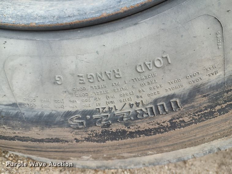 image for item KI9973 1997 Johnston 3000  street sweeper