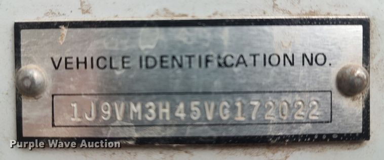 image for item KI9973 1997 Johnston 3000  street sweeper