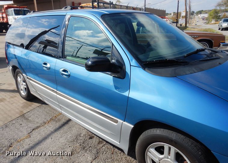 image for item KJ9005 2003 Ford Windstar  van